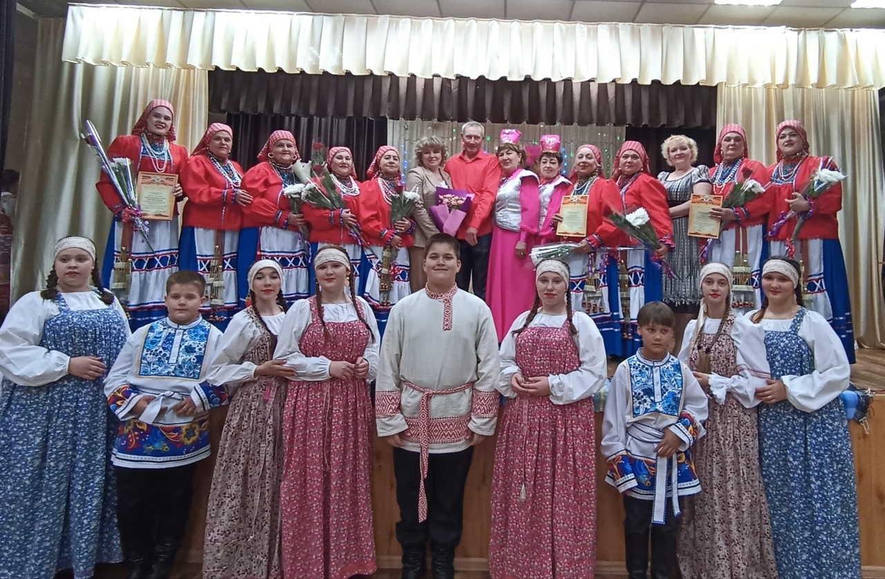 Курчане. Сокольская курчаночка. Народный ансамбль. Народный коллектив. Народное пение.